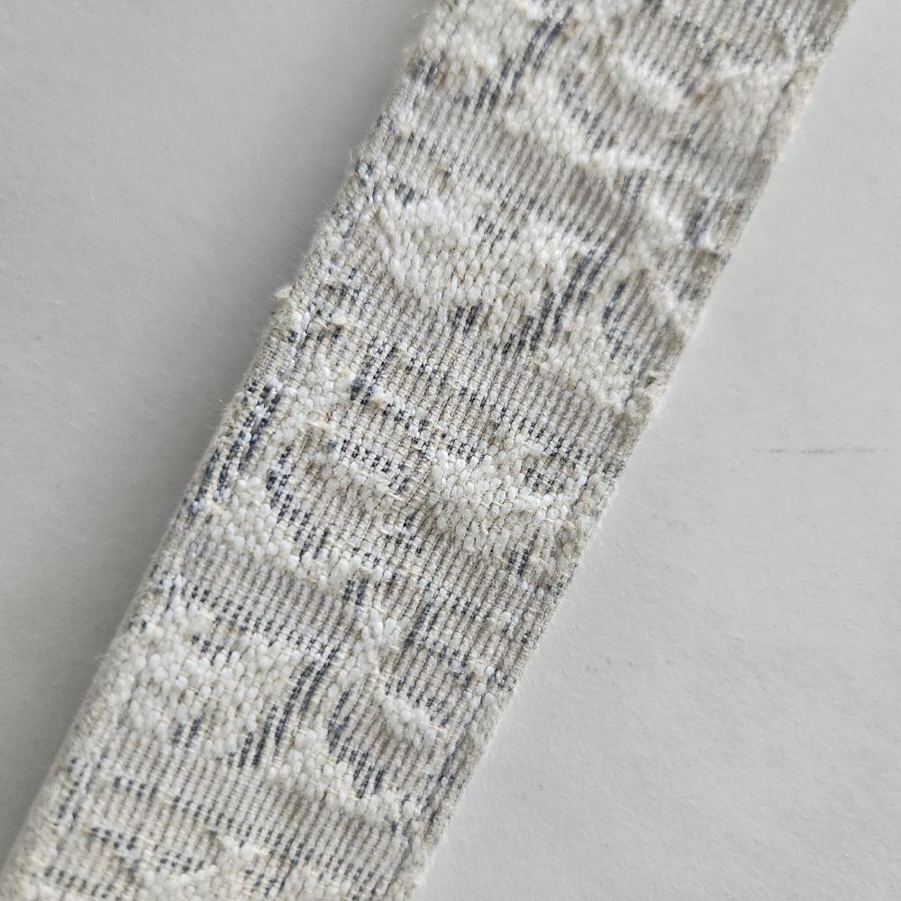Dior ladies reversible belt, cream and printed on the other side, fits 6/8 - Picture 2 of 9